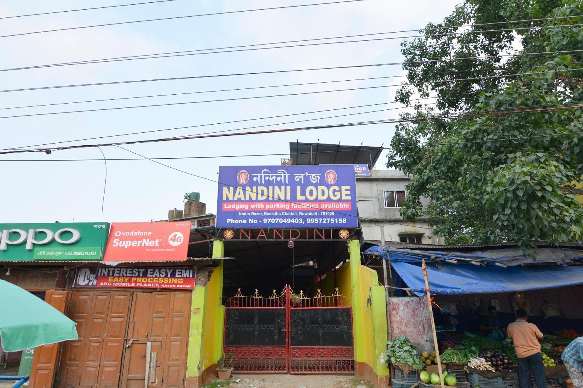 Spot On Nandini Lodge Khanapara 外观 照片